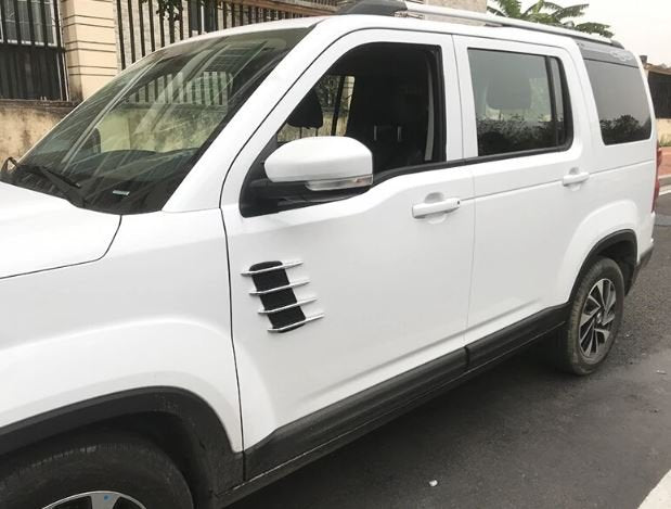 Toma de Aire Branqueas  (2 piezas)