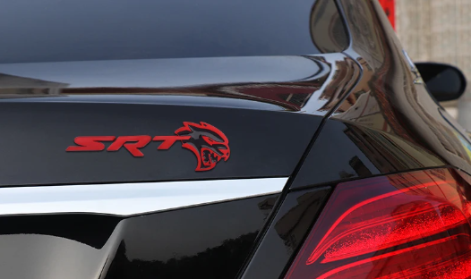 Emblema SRT M2