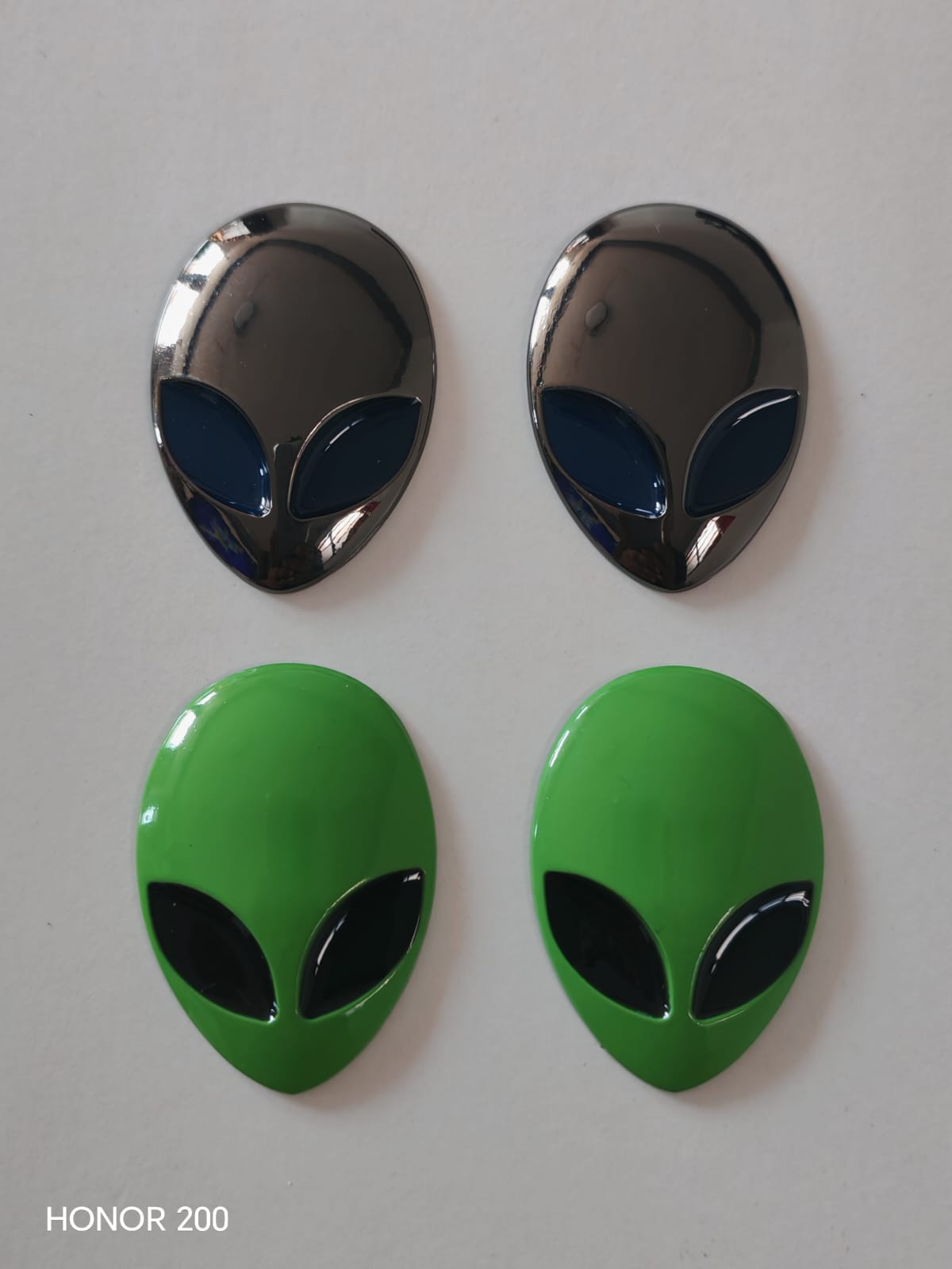 Emblema Alienígena (2 piezas)