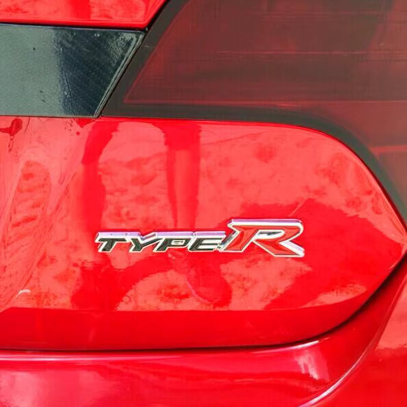 Emblema TYPE R M1